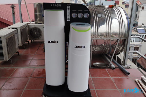 may-loc-tong-dau-nguon-karofi-ktf-888-thuc-te Máy lọc nước tổng đầu nguồn Karofi KTF-888
